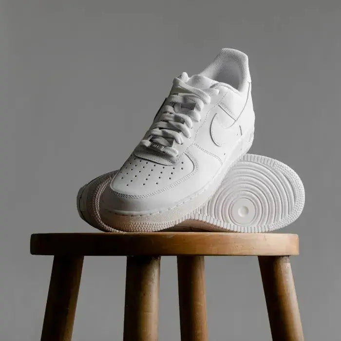 NIKE White Sneakers for Mens Casual Wear